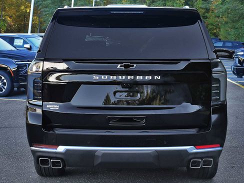 New 2026 Chevrolet Suburban High Country image 7