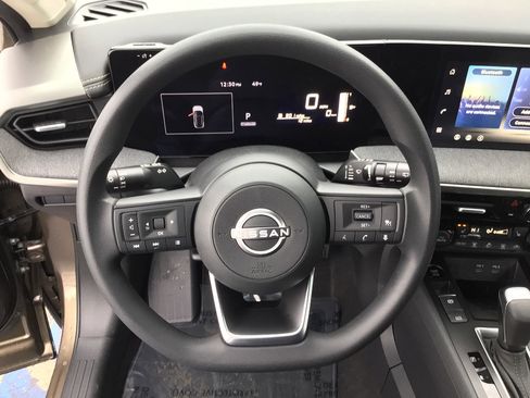 New 2026 Nissan Kicks SV w/ Cold Weather Package image 11