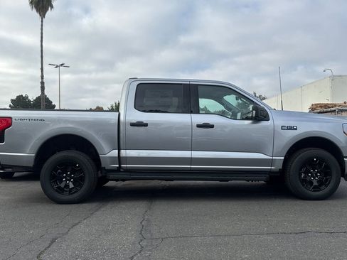 New 2025 Ford F150 Lightning XLT image 11