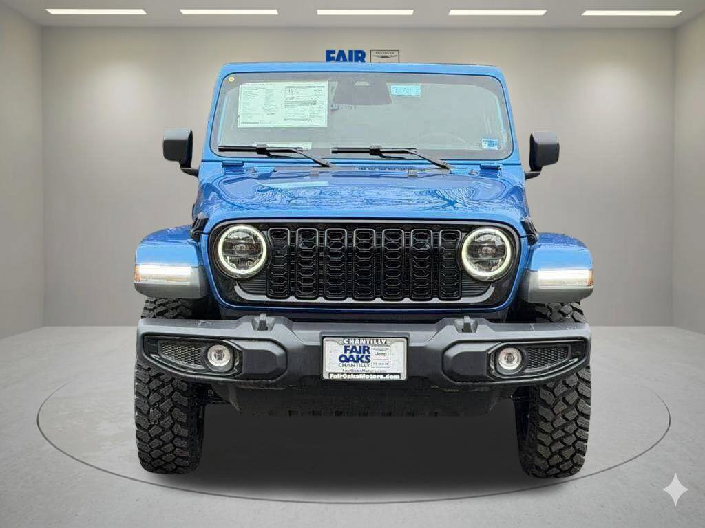 New 2026 Jeep Gladiator Sport AWD/4WD image 4