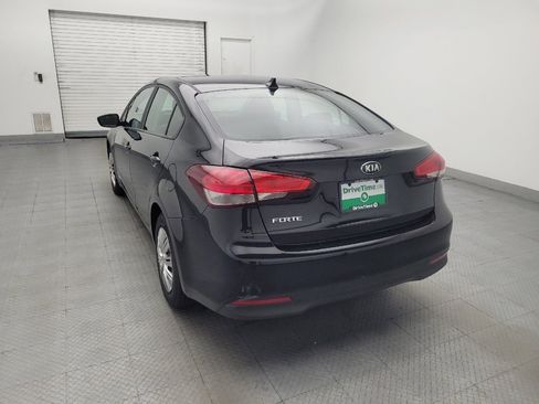 Used 2017 Kia Forte LX FWD image 6