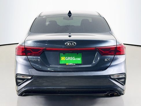 Used 2021 Kia Forte EX image 8