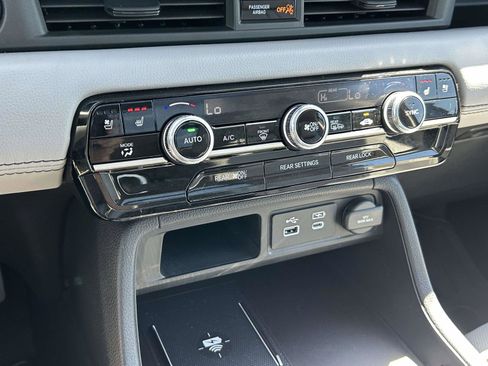Certified 2023 Honda Pilot Elite image 20