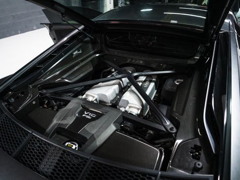 Used 2018 Audi R8 V10 plus AWD/4WD image 29