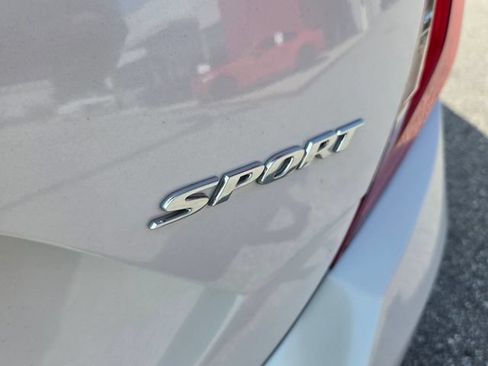 Used 2020 Honda Civic Sport image 16