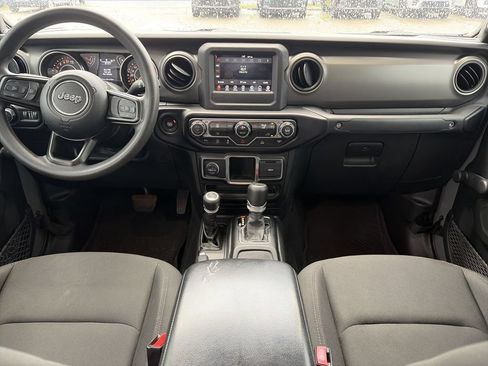 Used 2022 Jeep Gladiator Sport AWD/4WD image 13