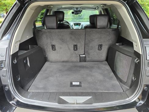 Used 2017 Chevrolet Equinox Premier w/ Enhanced Convenience Package AWD/4WD image 5