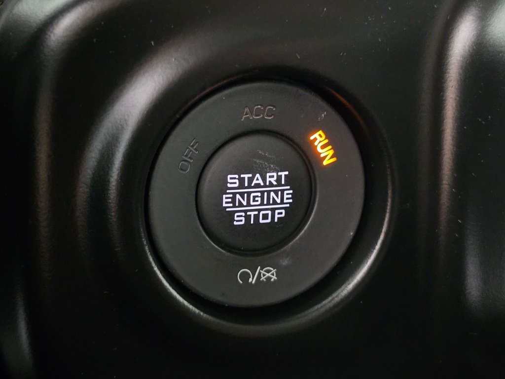 Used 2021 Jeep Gladiator Sport AWD/4WD image 22
