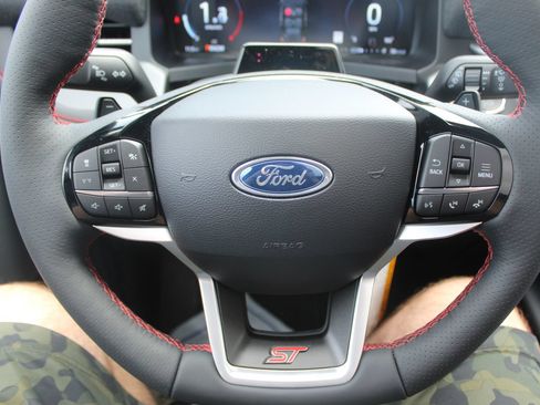 New 2026 Ford Explorer ST w/ Sun And Sound Package AWD/4WD image 29