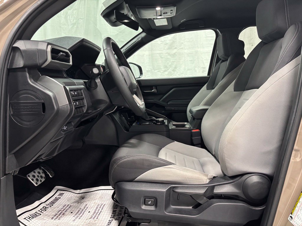 Used 2026 Toyota Tacoma TRD Sport AWD/4WD image 14