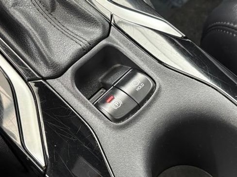 Used 2022 Toyota Corolla XSE w/ Carpet Mat Package (TMS) FWD image 42