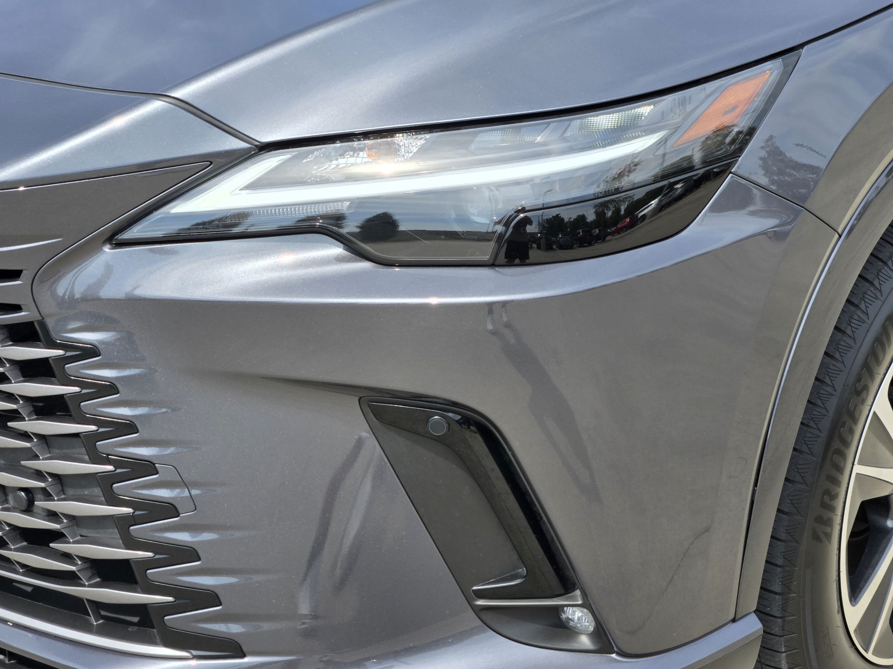 Used 2025 Lexus RX 350 Premium w/ Accessory Package (Z1) FWD image 34