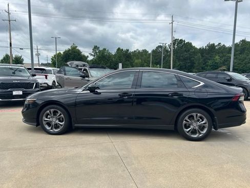 Used 2024 Honda Accord EX image 5