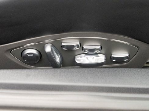 Used 2015 Porsche 911 Carrera 4 GTS image 32