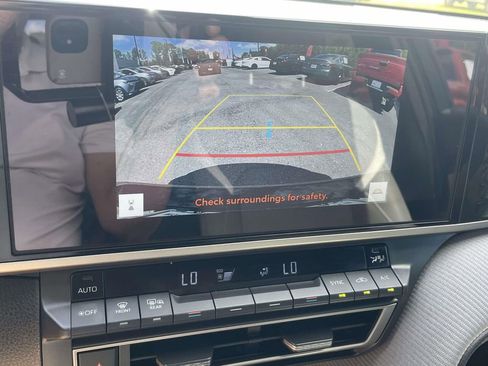 Used 2025 Toyota Camry SE w/ Multimedia Upgrade Package FWD image 17