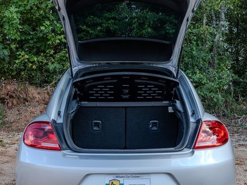 Used 2016 Volkswagen Beetle 1.8T SEL FWD image 9