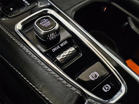 Used 2021 Volvo XC90 T8 Inscription w/ Protection Package Premier image 35