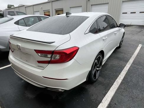Used 2022 Honda Accord Sport image 13