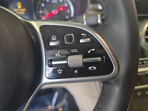 Certified 2020 Mercedes-Benz GLC 300 image 21