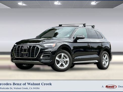 Used 2023 Audi Q5 2.0T Premium w/ Convenience Package AWD/4WD image 1
