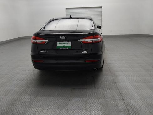 Used 2020 Ford Fusion SE FWD image 7
