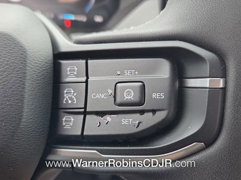 New 2026 Jeep Cherokee Limited image 27