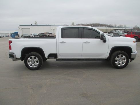 Used 2020 Chevrolet Silverado 2500 LTZ w/ LTZ Plus Package image 3