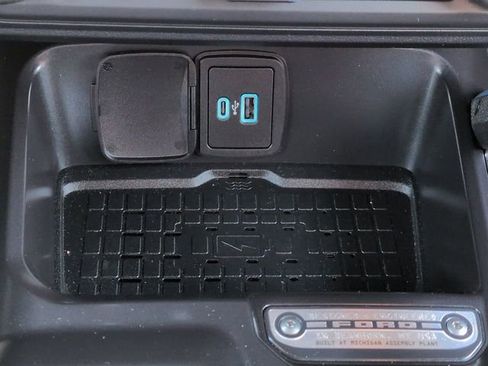 Used 2024 Ford Bronco Wildtrak image 22