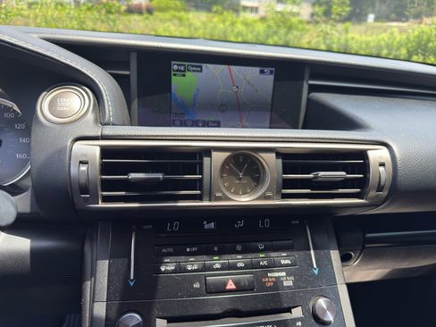 Used 2014 Lexus IS 250 w/ Navigation Package RWD image 8