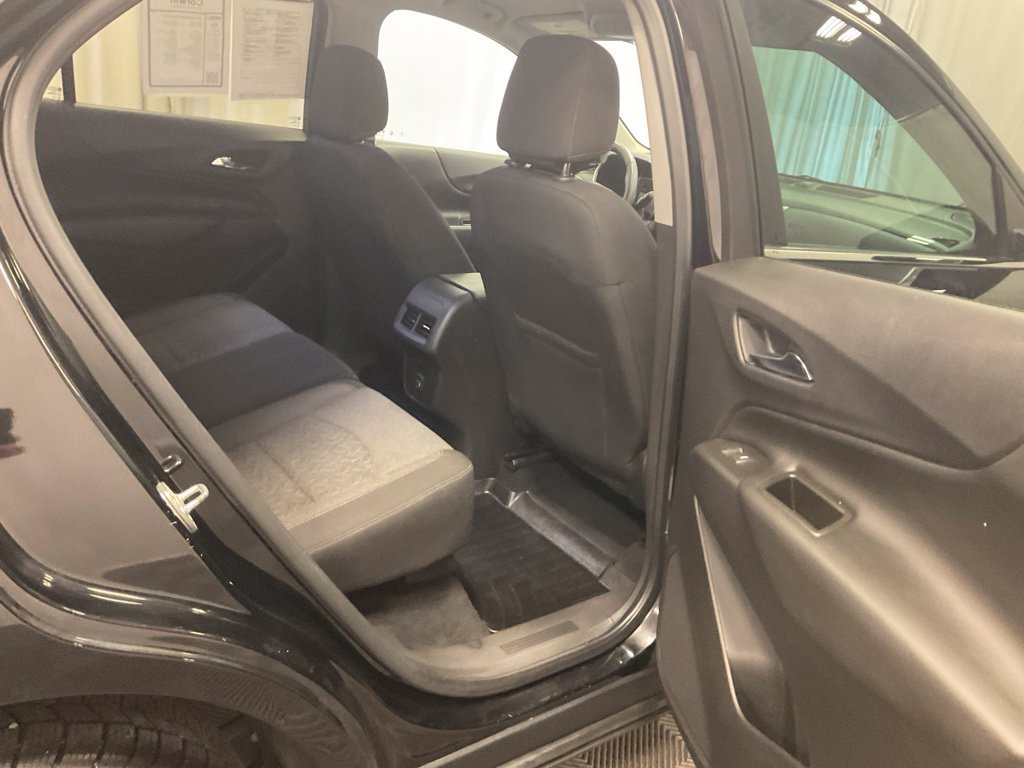 Used 2022 Chevrolet Equinox LT AWD/4WD image 28