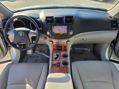 Used 2009 Toyota Highlander Limited AWD/4WD image 31