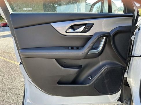 Used 2024 Chevrolet Blazer LT w/ Convenience Package image 19