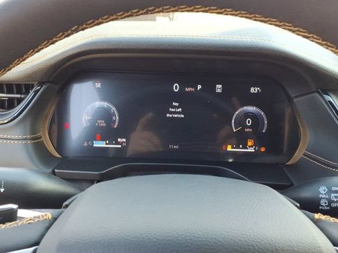 New 2026 Jeep Grand Cherokee Limited AWD/4WD image 12