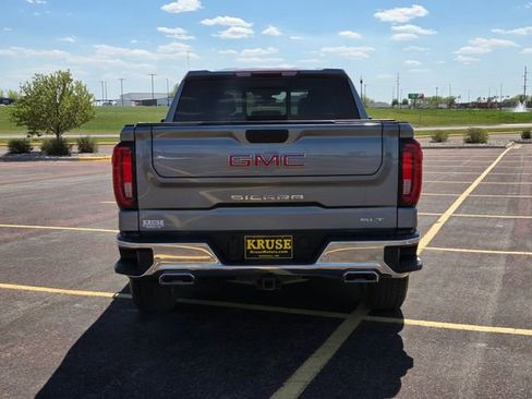 Used 2020 GMC Sierra 1500 SLT w/ SLT Premium Plus Package AWD/4WD image 4