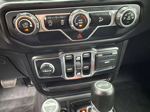 Used 2020 Jeep Wrangler Unlimited Sport S AWD/4WD image 21