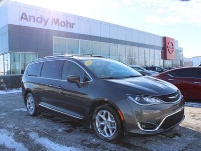 Used 2018 Chrysler Pacifica Touring-L Plus w/ Tire & Wheel Group