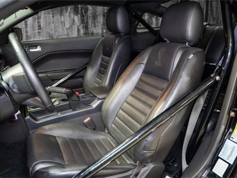 Used 2007 Ford Mustang Shelby GT500 image 2