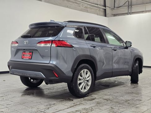 Certified 2024 Toyota Corolla Cross LE image 15