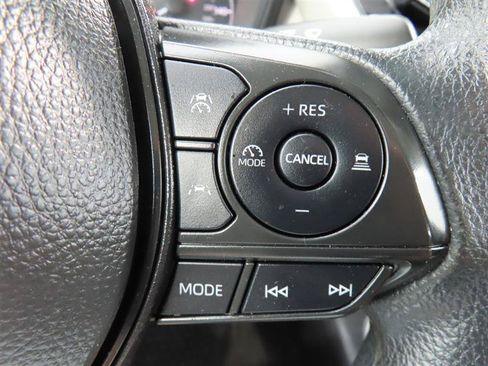 Used 2024 Toyota Corolla LE FWD image 19