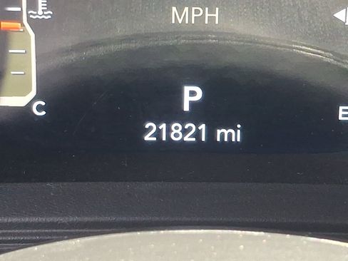 Used 2024 Jeep Wrangler Unlimited Sport AWD/4WD image 19