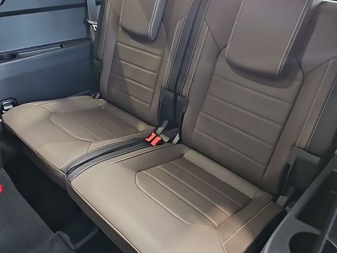 New 2026 Volkswagen Atlas SEL image 25