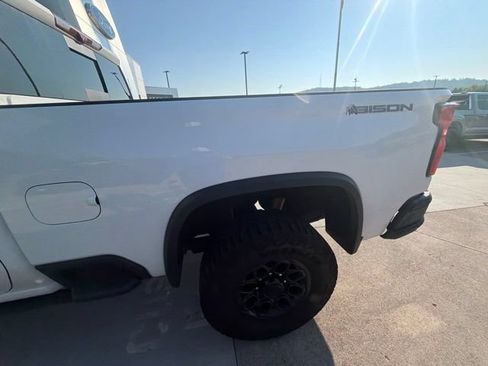 Used 2025 Chevrolet Silverado 2500 ZR2 w/ ZR2 Bison Edition AWD/4WD image 11
