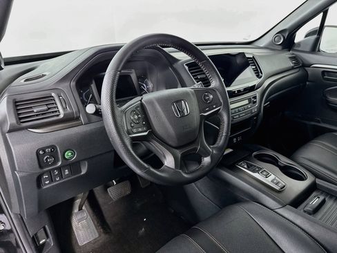 Certified 2023 Honda Passport TrailSport image 9