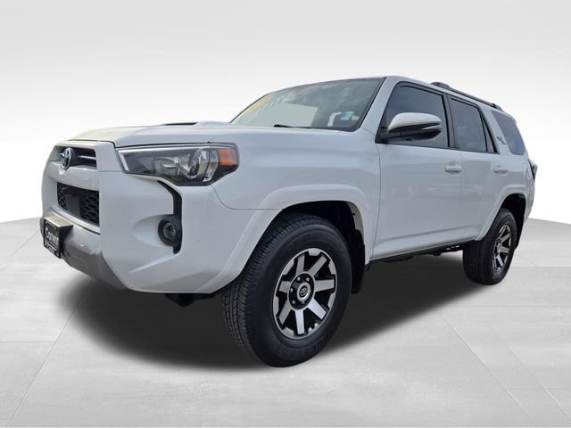 Used 2024 Toyota 4Runner TRD Off-Road Premium w/ Off Road Premium Plus Package AWD/4WD image 5