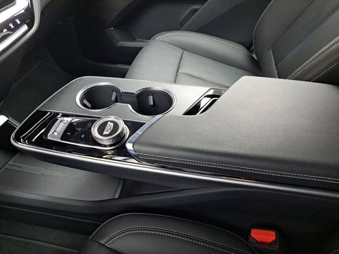 Certified 2025 Cadillac Lyriq Sport image 28