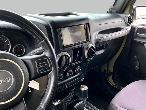 Used 2013 Jeep Wrangler Sport AWD/4WD image 6