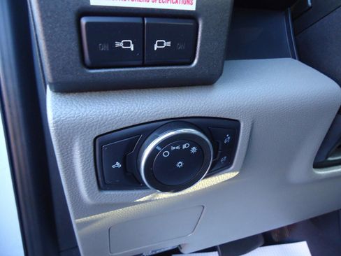 Used 2021 Ford F350 XL w/ Power Equipment Group image 17