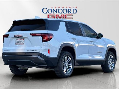 Used 2026 GMC Terrain Elevation image 4
