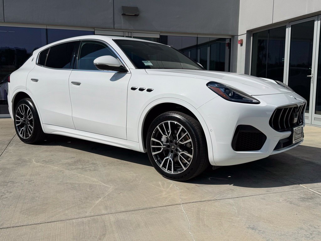 Used 2025 Maserati Grecale GT AWD/4WD image 1