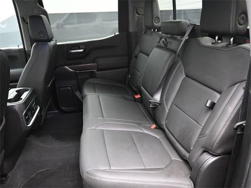 Used 2020 GMC Sierra 1500 SLT image 18